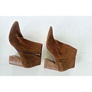 Steve Madden Idonia Brown Suede Zipper Ankle Boots SIZE 9